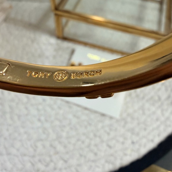Tory Burch Gold Icon Pavé Hinge Bracelet NWT/Dust Bag - Picture 3 of 6